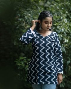 Kushi Black Bell Sleeves Kurti